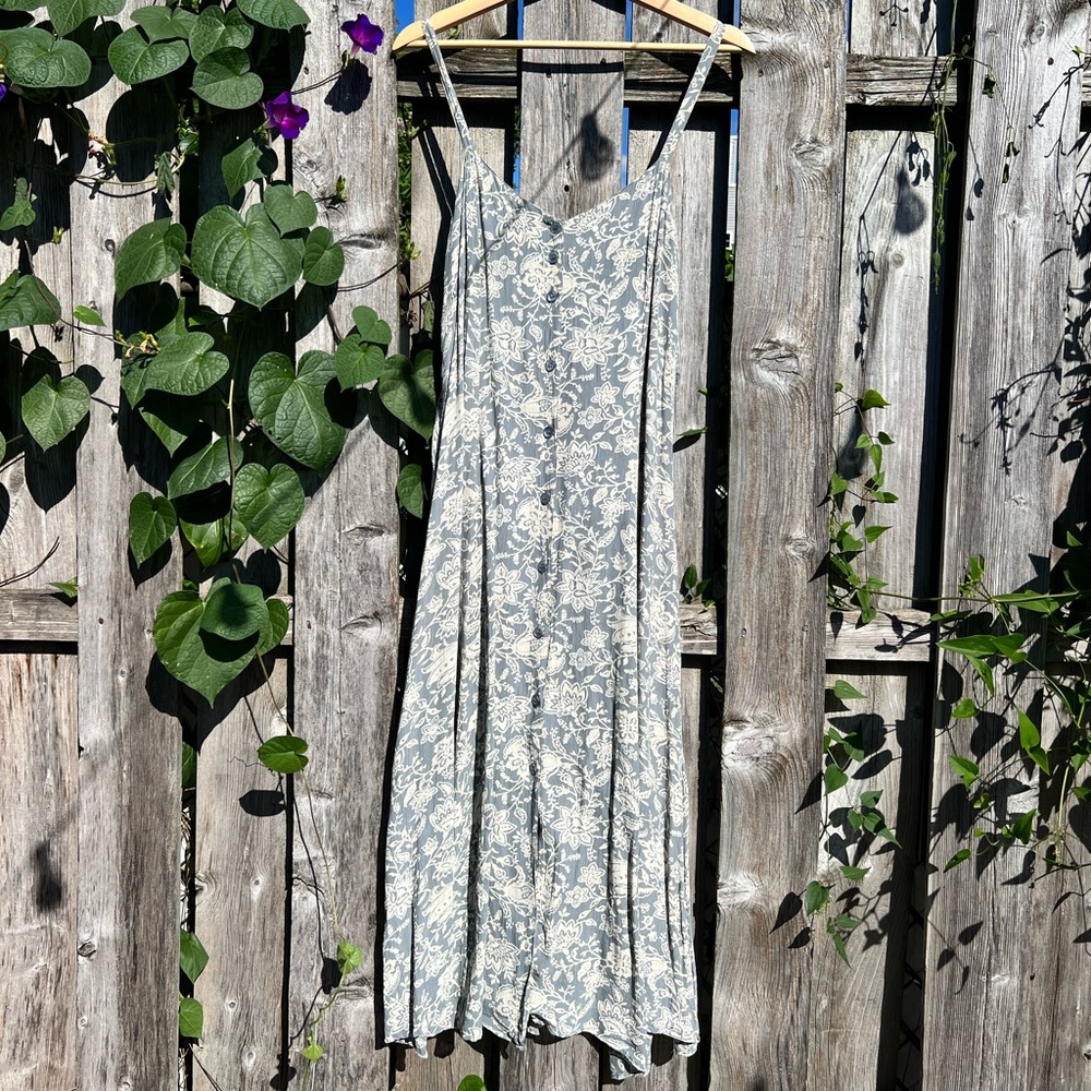 Vintage Floral button front midi dress
